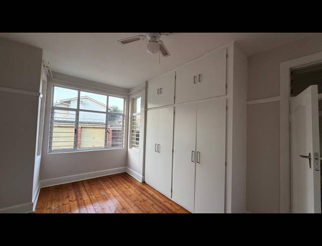 1.5 BEDROOM FLAT TO LET IN GLENWOOD